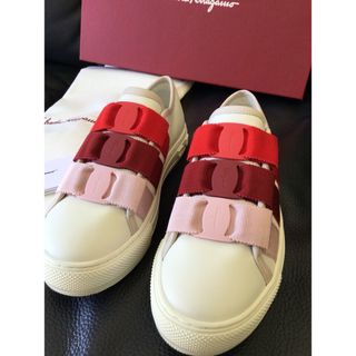 Salvatore Ferragamo - 新品 Salvatore Ferragamo NATALY スニーカー