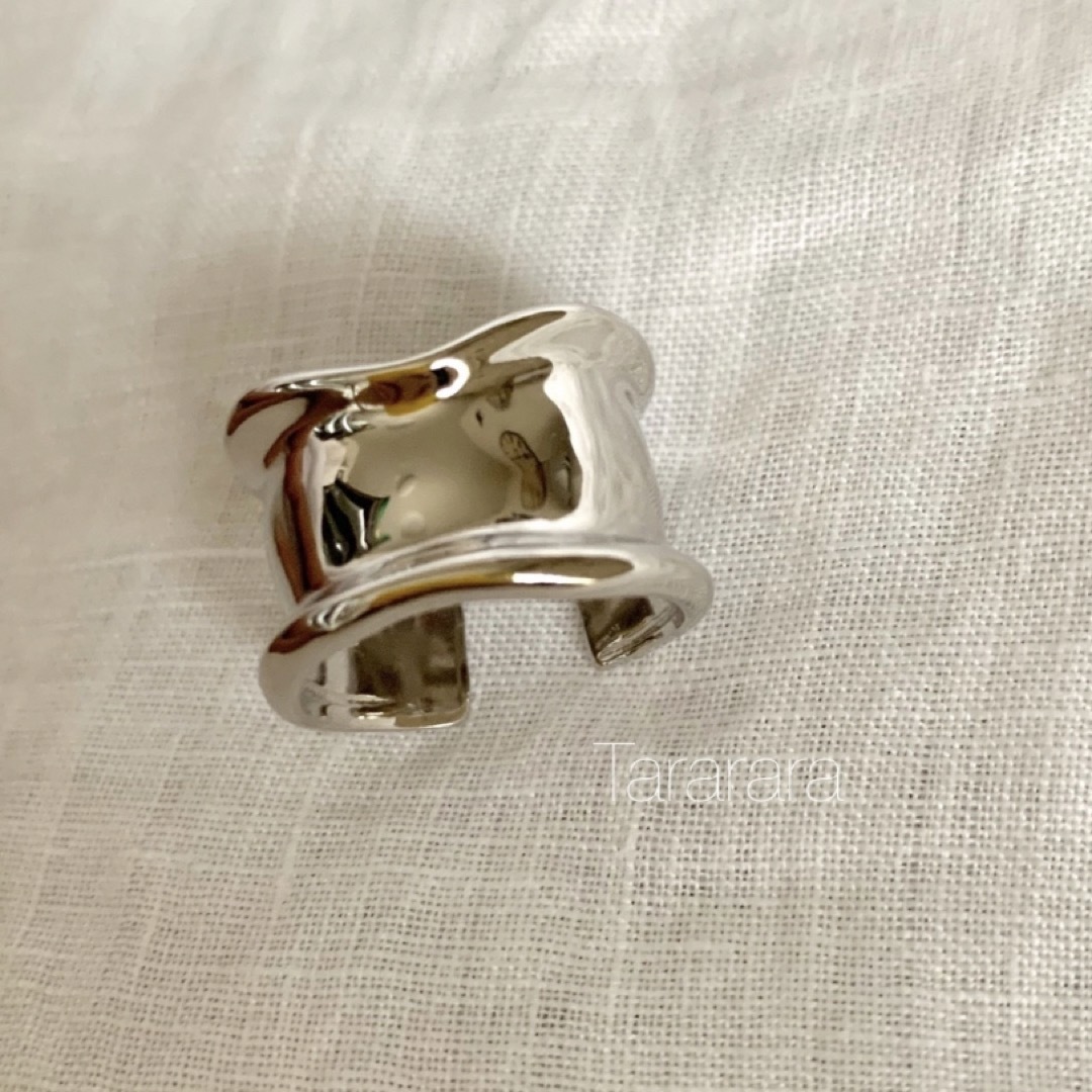 ●silver925 ワイドbonecuff ring●金属アレルギー対応 レディースのアクセサリー(リング(指輪))の商品写真