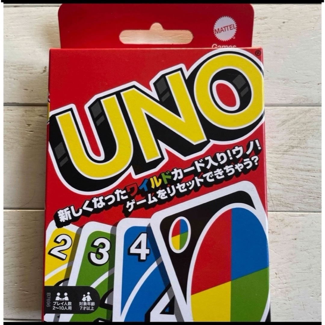 MATTEL(マテル)のUNO  ウノ　カードゲーム　新品 エンタメ/ホビーのテーブルゲーム/ホビー(トランプ/UNO)の商品写真