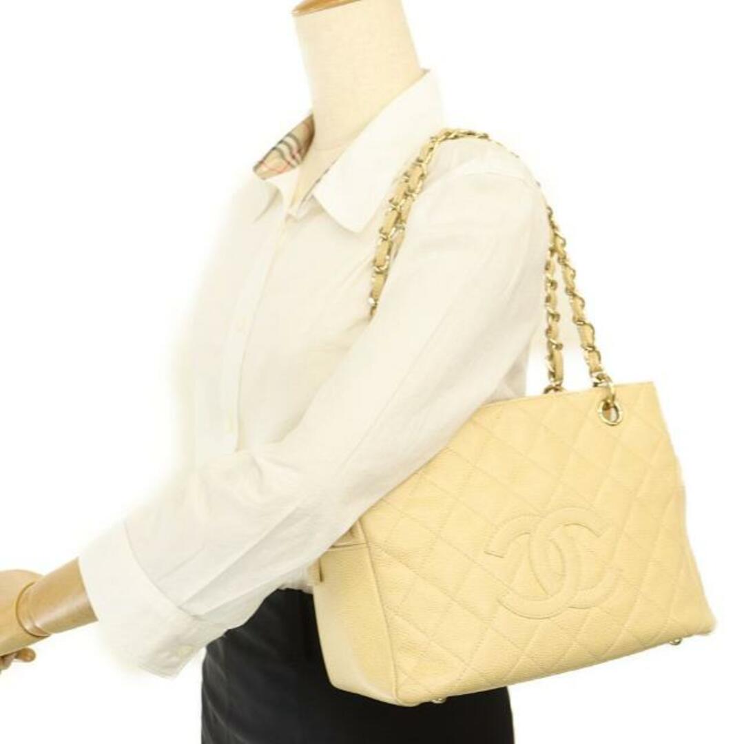 CHANEL(シャネル)のシャネル チェーンショルダーバッグ ココマーク 中古 ベージュ ゴールド金具 キャビアスキン CHANEL 【中古】 | バック カバン レディース ファッション ブランド バック ランクB レディースのバッグ(ショルダーバッグ)の商品写真