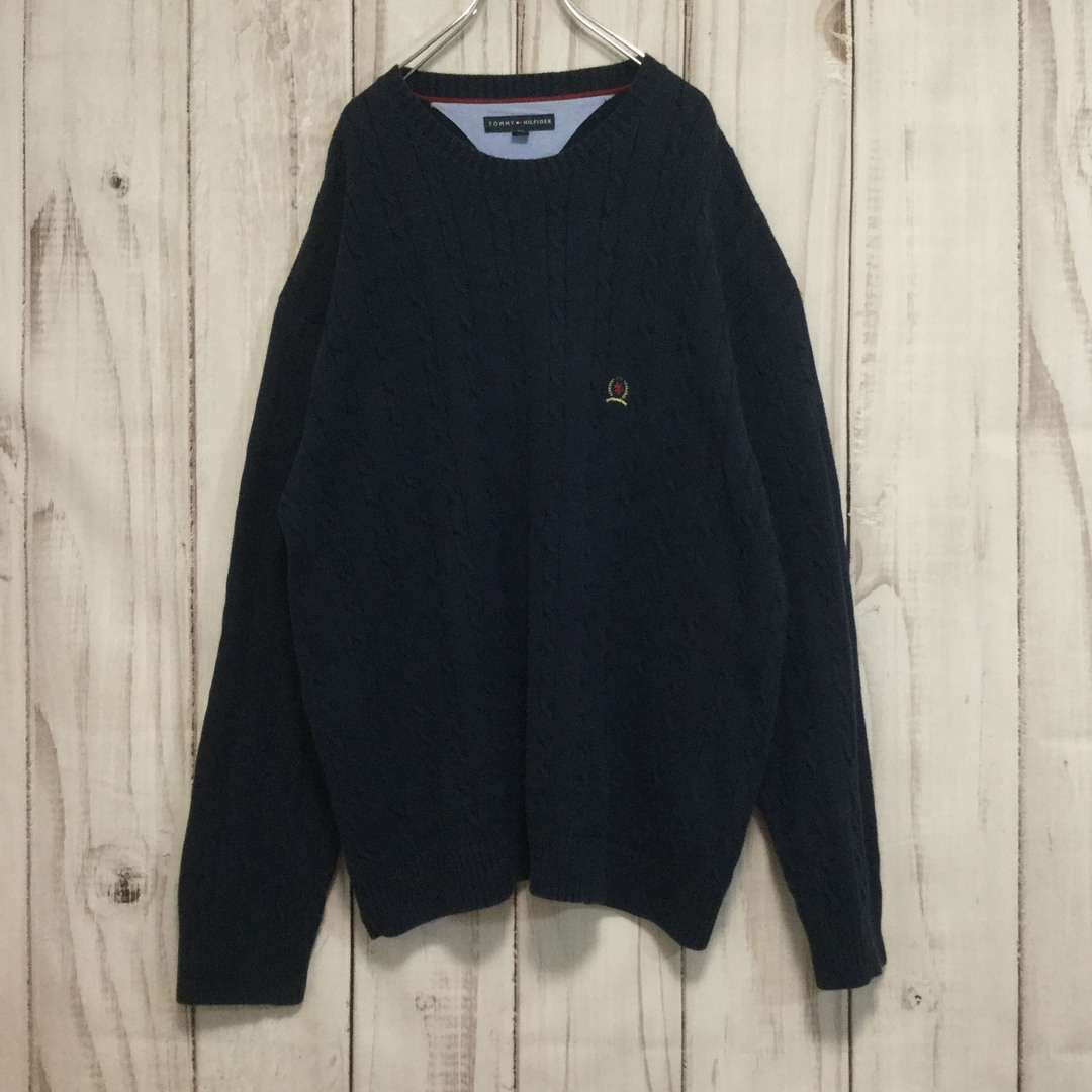 TOMMY HILFIGER(トミーヒルフィガー)の【トミーヒルフィガー コットンニット】旧ロゴ刺繍 2XL ネイビー 古着 メンズのトップス(ニット/セーター)の商品写真