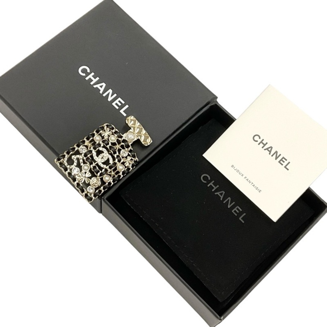 CHANEL(シャネル)のシャネル CHANEL ブローチ コサージュ ゴールド ボトル 香水瓶 ココマーク N5 カメリア ラインストーン パール レディースのアクセサリー(ブローチ/コサージュ)の商品写真