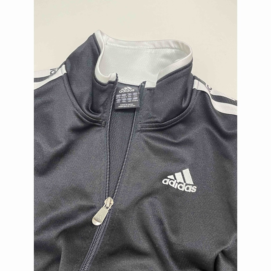 adidas(アディダス)のアディダス  フルジップジャンパー　150 ブラック　ジャージ キッズ/ベビー/マタニティのキッズ服男の子用(90cm~)(ジャケット/上着)の商品写真