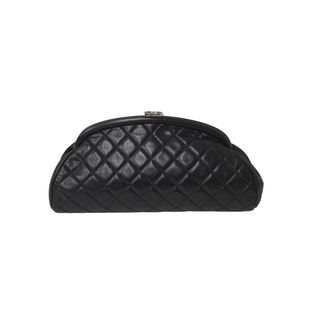 極美品 CHANEL シャネル マトラッセ がま口 クラッチバッグ ポーチ 11番台 ブラック ラムスキン シルバー金具 中古 61948