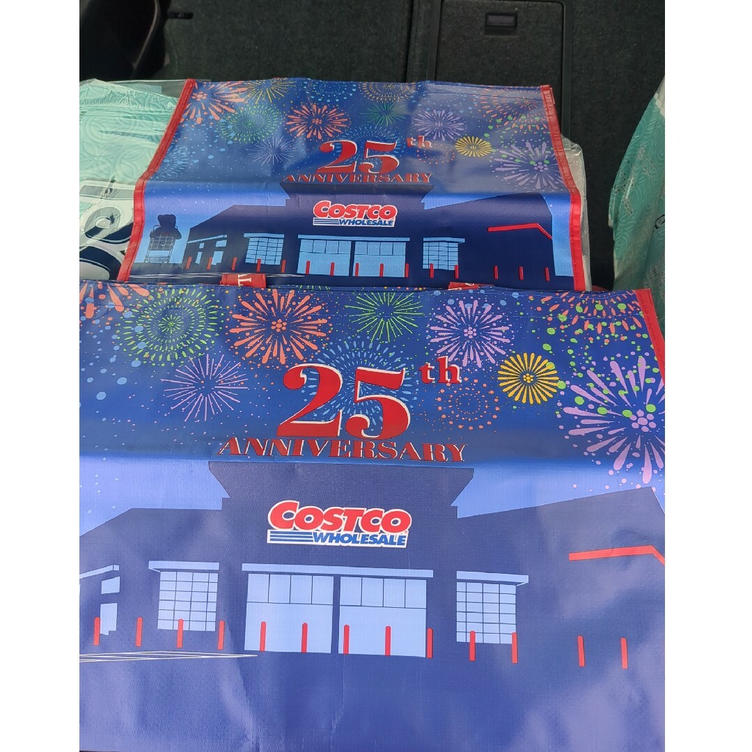 コストコ25周年記念限定ショッピングバッグ2枚セット レディースのバッグ(エコバッグ)の商品写真