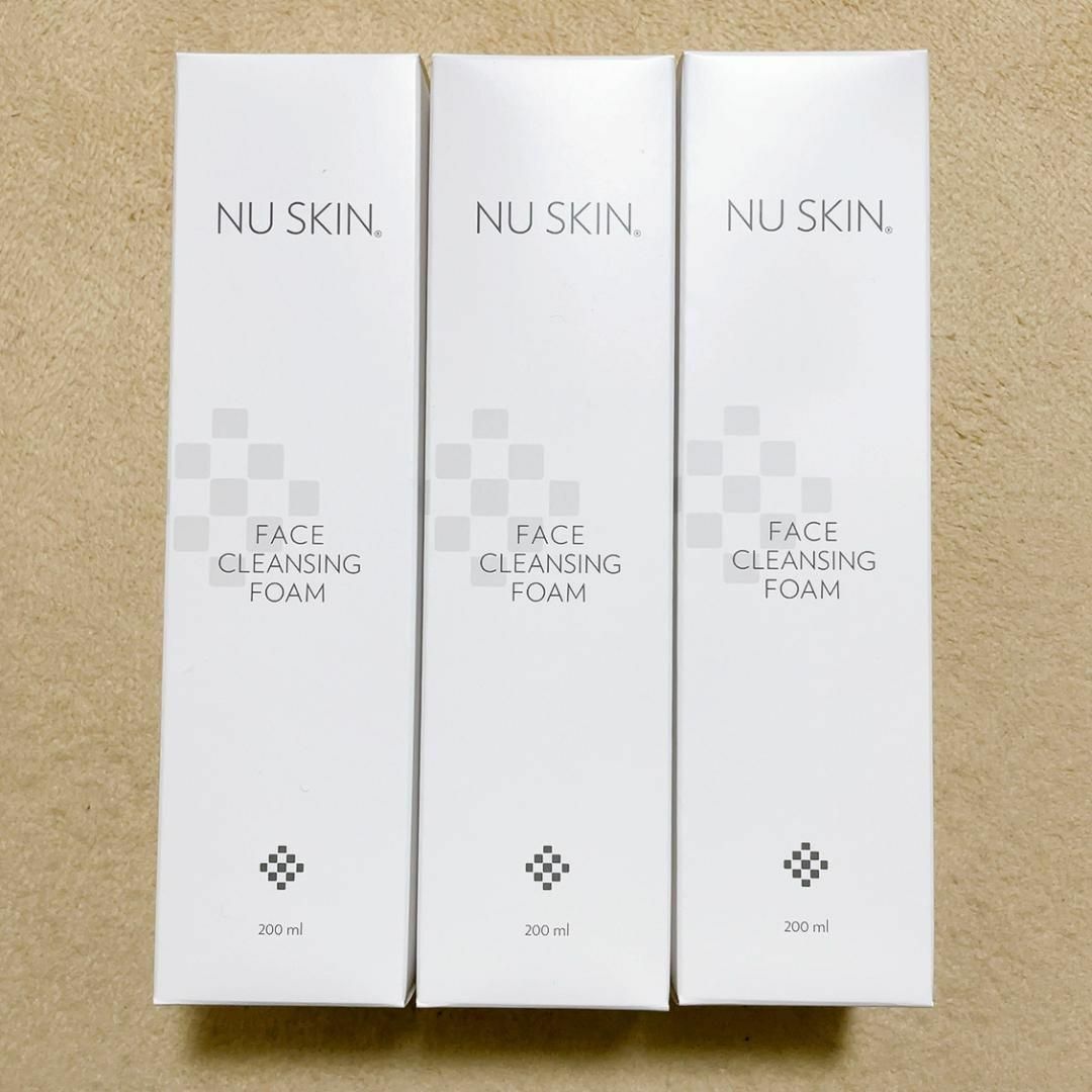 NU SKIN(ニュースキン)のニュースキン フェイスクレンジングフォーム 3本 洗顔料 NU SKIN コスメ/美容のスキンケア/基礎化粧品(洗顔料)の商品写真