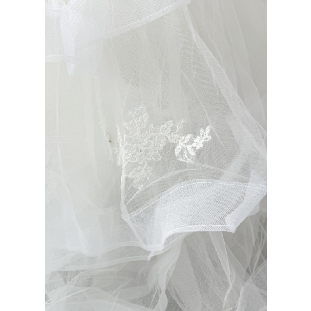 アユールバニラ Aurbanilla プリンセスライン ウェディングドレス オフホワイト レディースのフォーマル/ドレス(ウェディングドレス)の商品写真