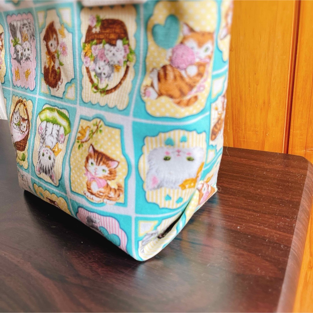 ♥️ハンドメイド ファスナー デカポーチ 猫ちゃんパネル ブルー ハンドメイドのファッション小物(ポーチ)の商品写真