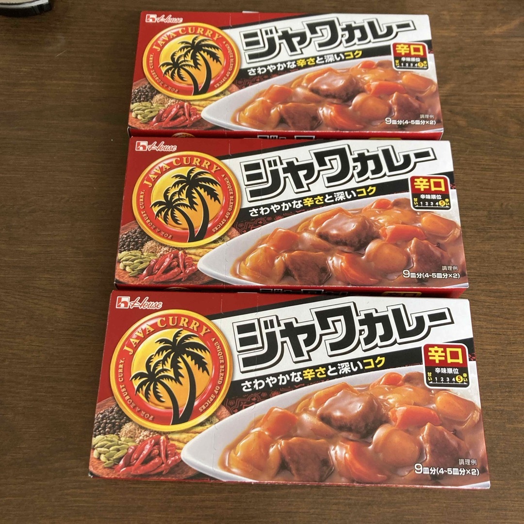 ハウス食品(ハウスショクヒン)のジャワカレー (辛口) 食品/飲料/酒の食品(その他)の商品写真