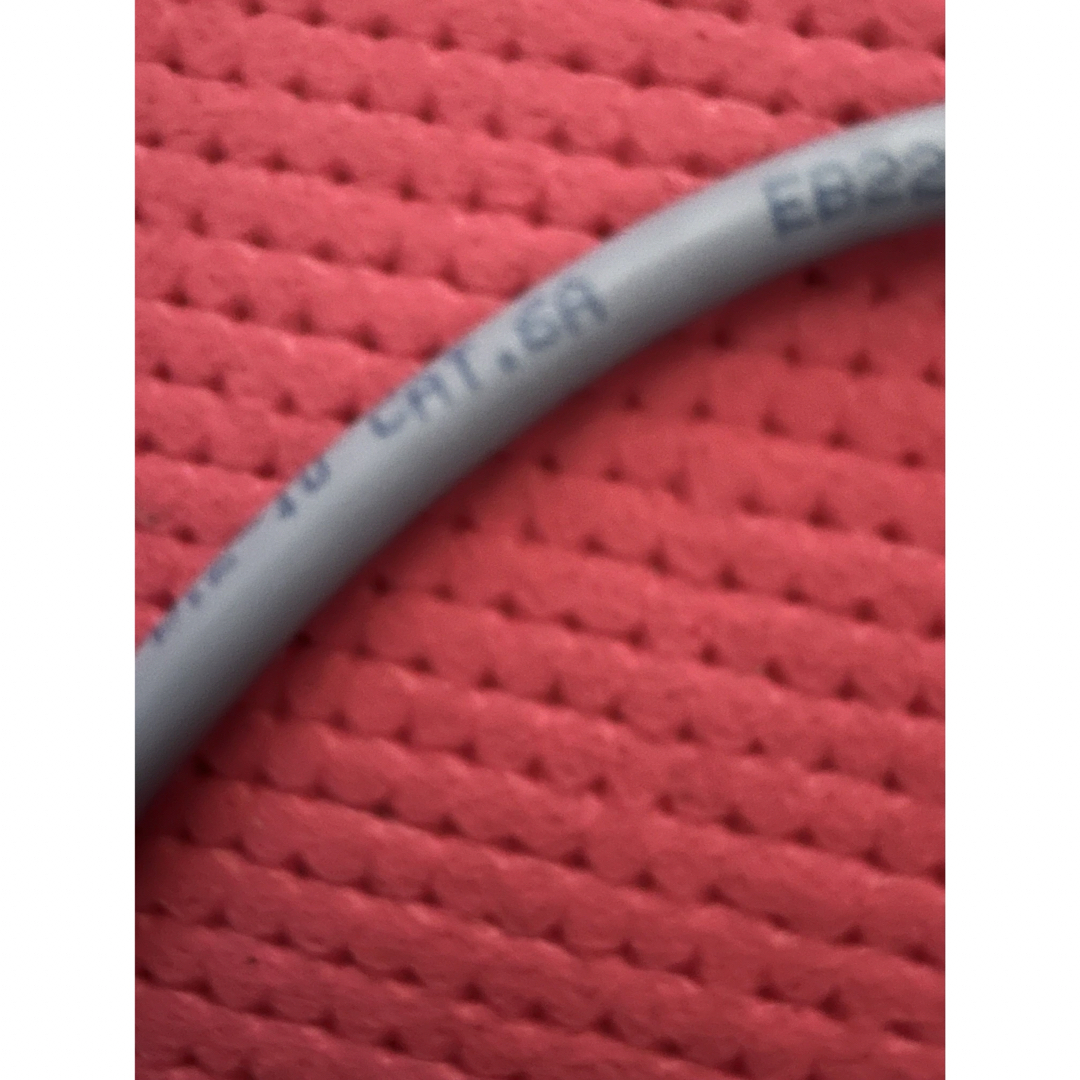 ELECOM(エレコム)のELECOM 爪折れ防止LANケーブル　Cat6a 0.5m スマホ/家電/カメラのPC/タブレット(PC周辺機器)の商品写真