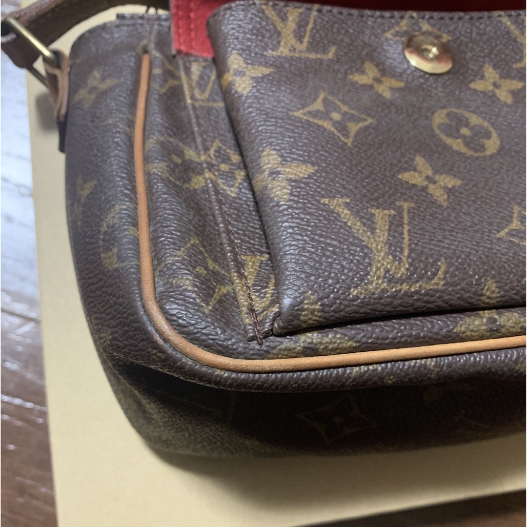 LOUIS VUITTON(ルイヴィトン)のルイヴィトン　ヴィバシテ　PM レディースのバッグ(ショルダーバッグ)の商品写真