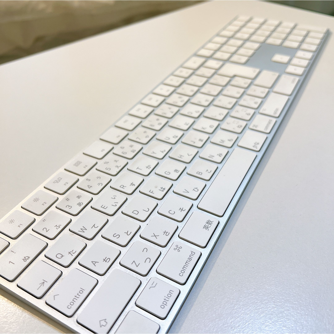 Apple(アップル)の【Apple純正】mac magickeyboard テンキー JIS配列 スマホ/家電/カメラのPC/タブレット(PC周辺機器)の商品写真