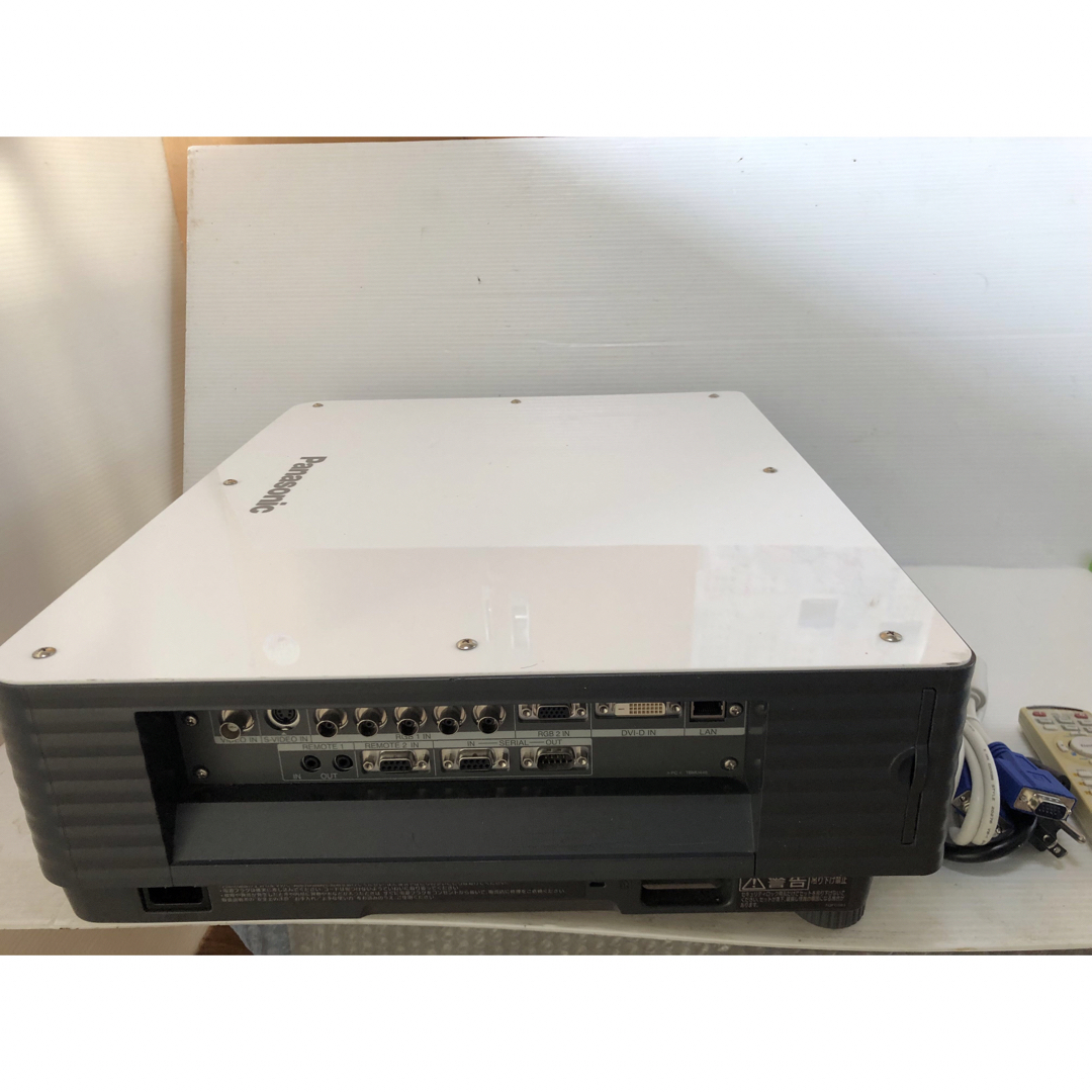 PANASONIC プロジェクター TH-D5600L ☆5000ルーメン PANASONIC プロジェクター TH-D5600L ☆5000ルーメン