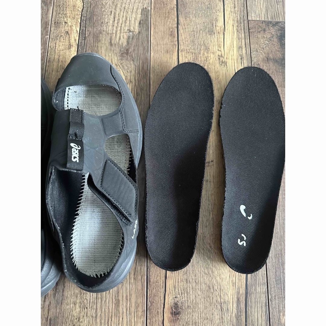 asics(アシックスショウジ)のアシックス【ASICS】サンダル24.5 黒  メンズの靴/シューズ(サンダル)の商品写真