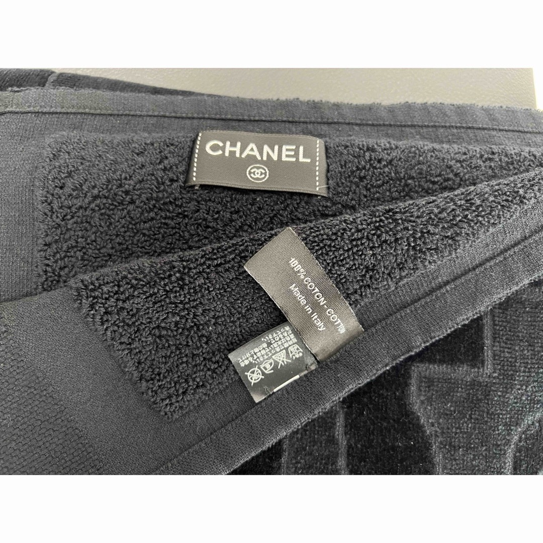 CHANEL(シャネル)の★シャネル★トートバッグ&ブランケット★ココマーク★ビーチ★タオル レディースのバッグ(トートバッグ)の商品写真