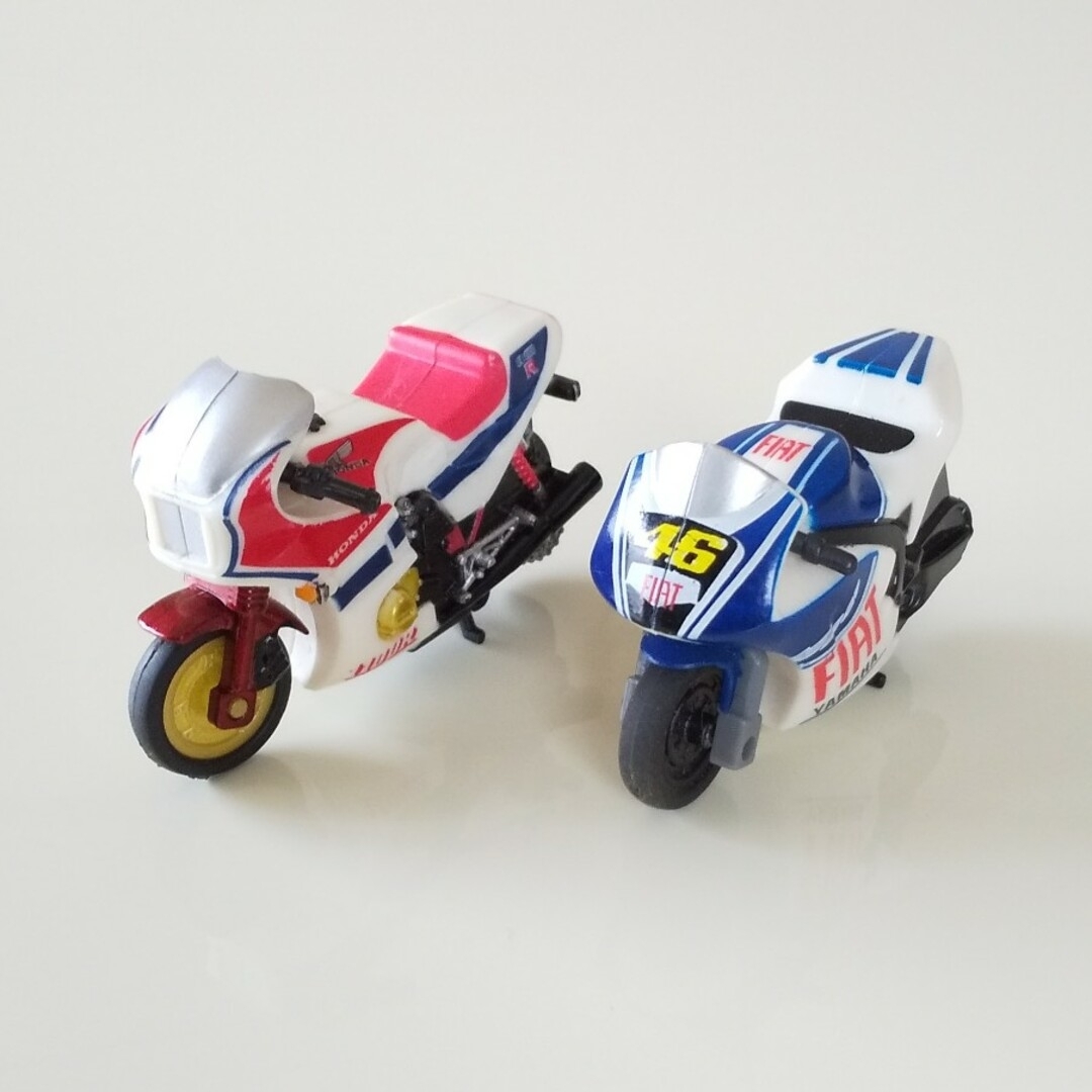 バイクコレクション フリクションバイク 8台 エンタメ/ホビーのおもちゃ/ぬいぐるみ(ミニカー)の商品写真