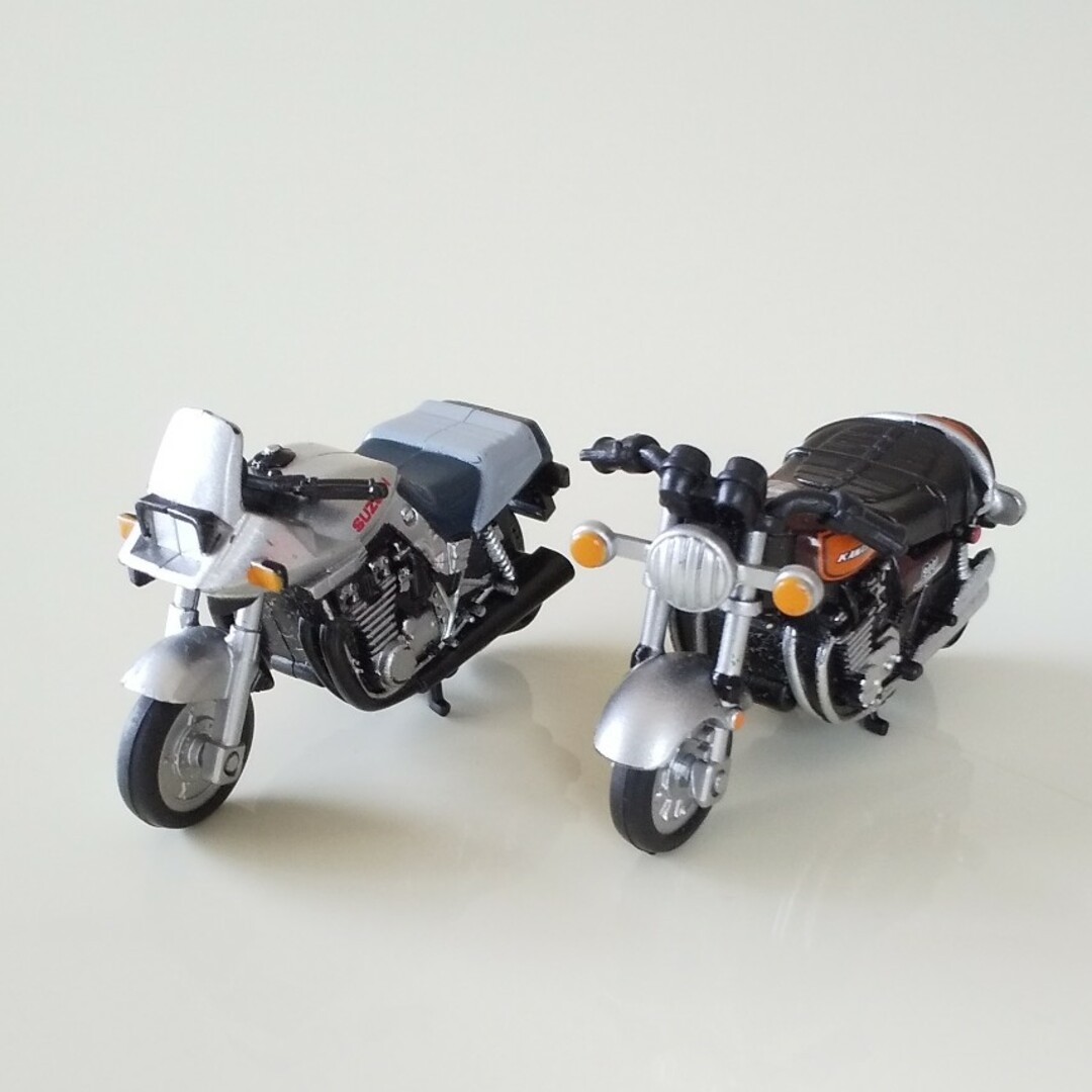 バイクコレクション フリクションバイク 8台 エンタメ/ホビーのおもちゃ/ぬいぐるみ(ミニカー)の商品写真