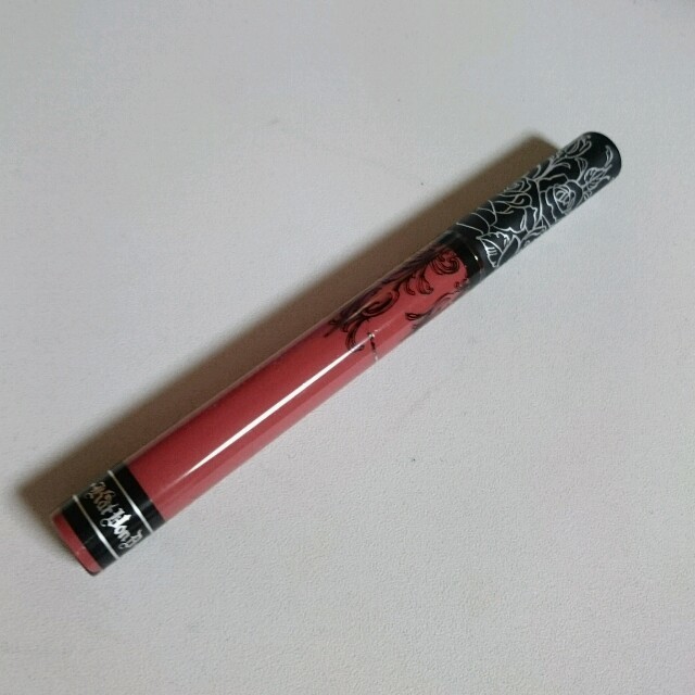 Sephora(セフォラ)の[新品] Kat Von D Lolita Ⅱ コスメ/美容のベースメイク/化粧品(口紅)の商品写真