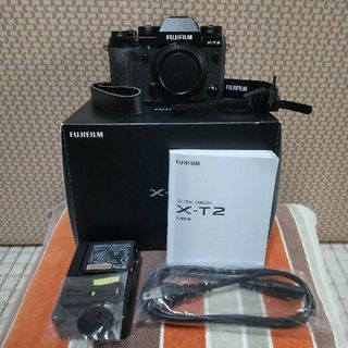 フジフイルム(富士フイルム)の美品　FUJIFILM　X-T2(ミラーレス一眼)