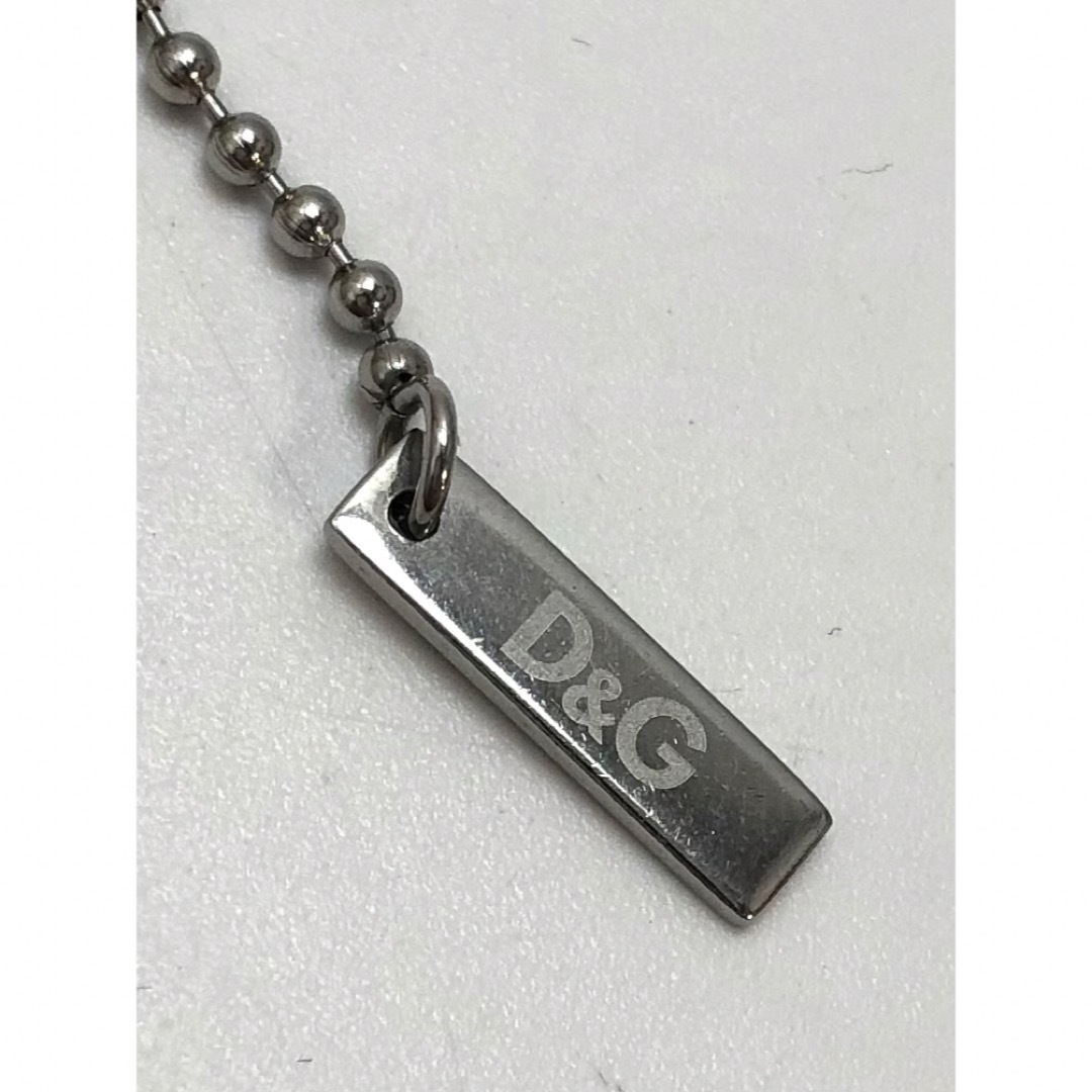 D&G - D&G ドックタグ シルバー&ゴールド ネックレス 18681417 D&G - D&G ドックタグ シルバー&ゴールド ネックレス 18681417