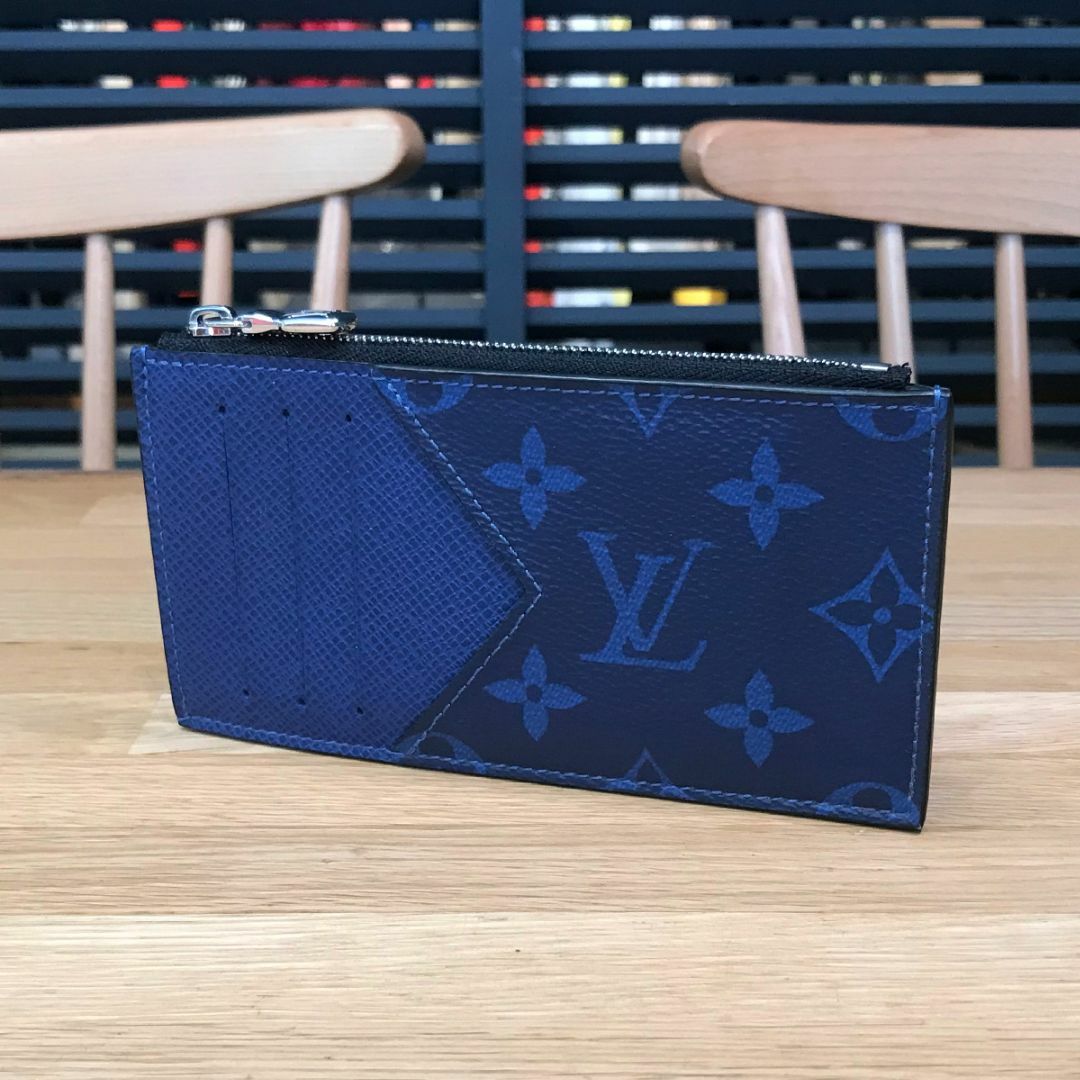 LOUIS VUITTON(ルイヴィトン)の超美品 ルイヴィトン 現行 タイガラマ コインカードホルダー コバルト ブルー メンズのファッション小物(コインケース/小銭入れ)の商品写真