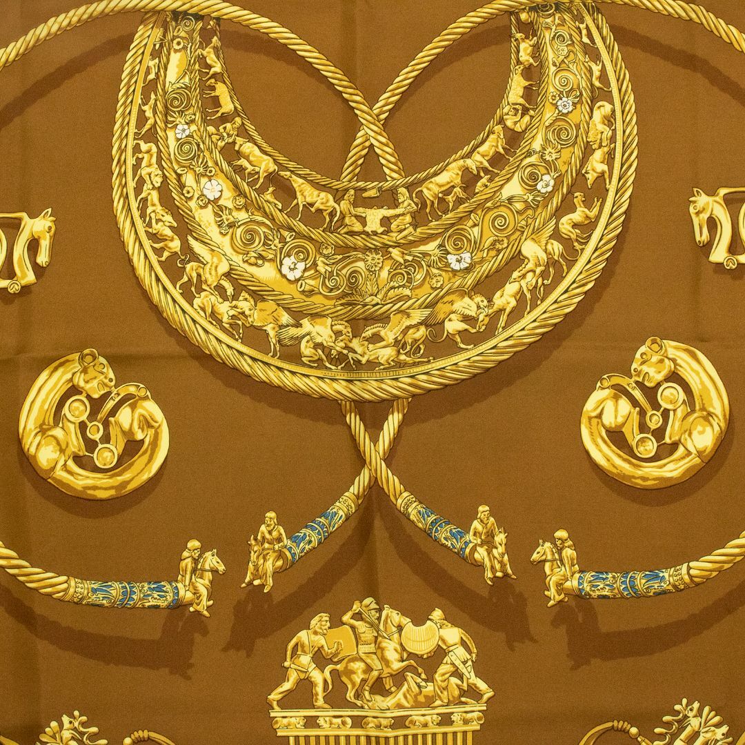 【全額返金保証・送料無料】エルメスのスカーフ・正規品・美品・大判・黄金の騎士 【全額返金保証・送料無料】エルメスのスカーフ・正規品・美品・大判・黄金の騎士
