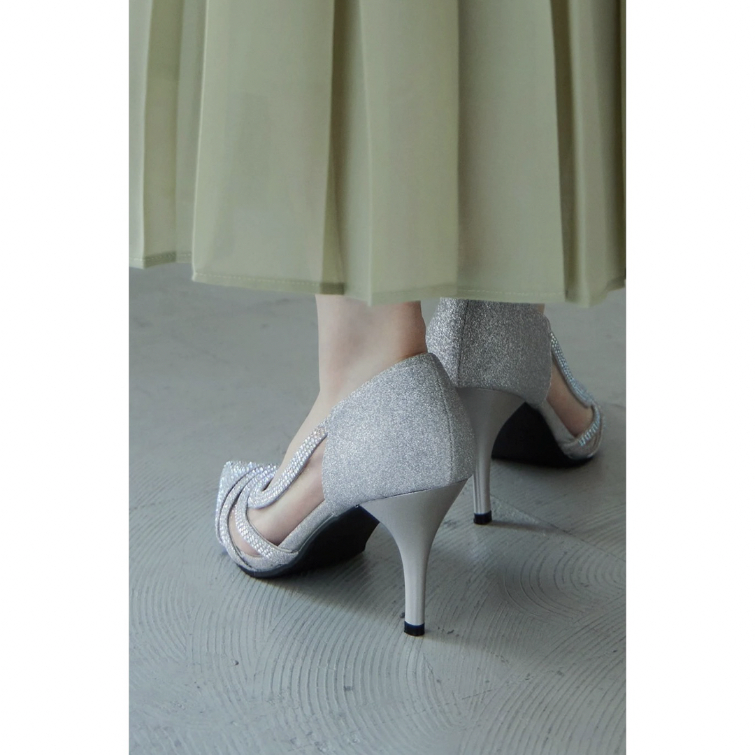 ビジュークリアパーティーパンプス  シルバー　23.5cm レディースの靴/シューズ(ハイヒール/パンプス)の商品写真