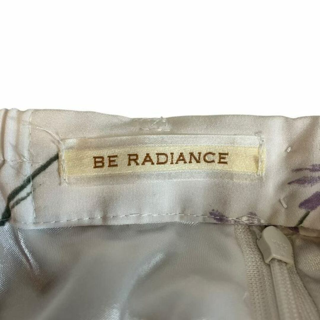 BE RADIANCE(ビーラディエンス)のビーラディエンス フラワー プリント ラップ スカート フリー ■070 ■SH レディースのスカート(ひざ丈スカート)の商品写真