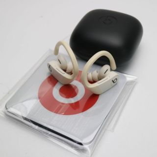 ビーツバイドクタードレ(Beats by Dr Dre)の超美品 Beats Powerbeats Pro MV722PA/A アイボリー M555(ヘッドフォン/イヤフォン)