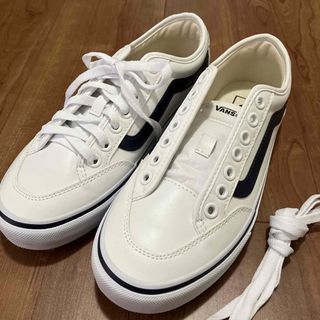 ヴァンズ(VANS)のvans スニーカー(スニーカー)