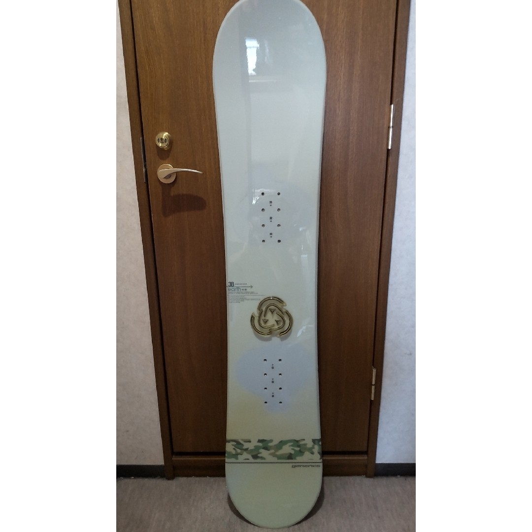 138cmスノーボード スポーツ/アウトドアのスノーボード(ボード)の商品写真