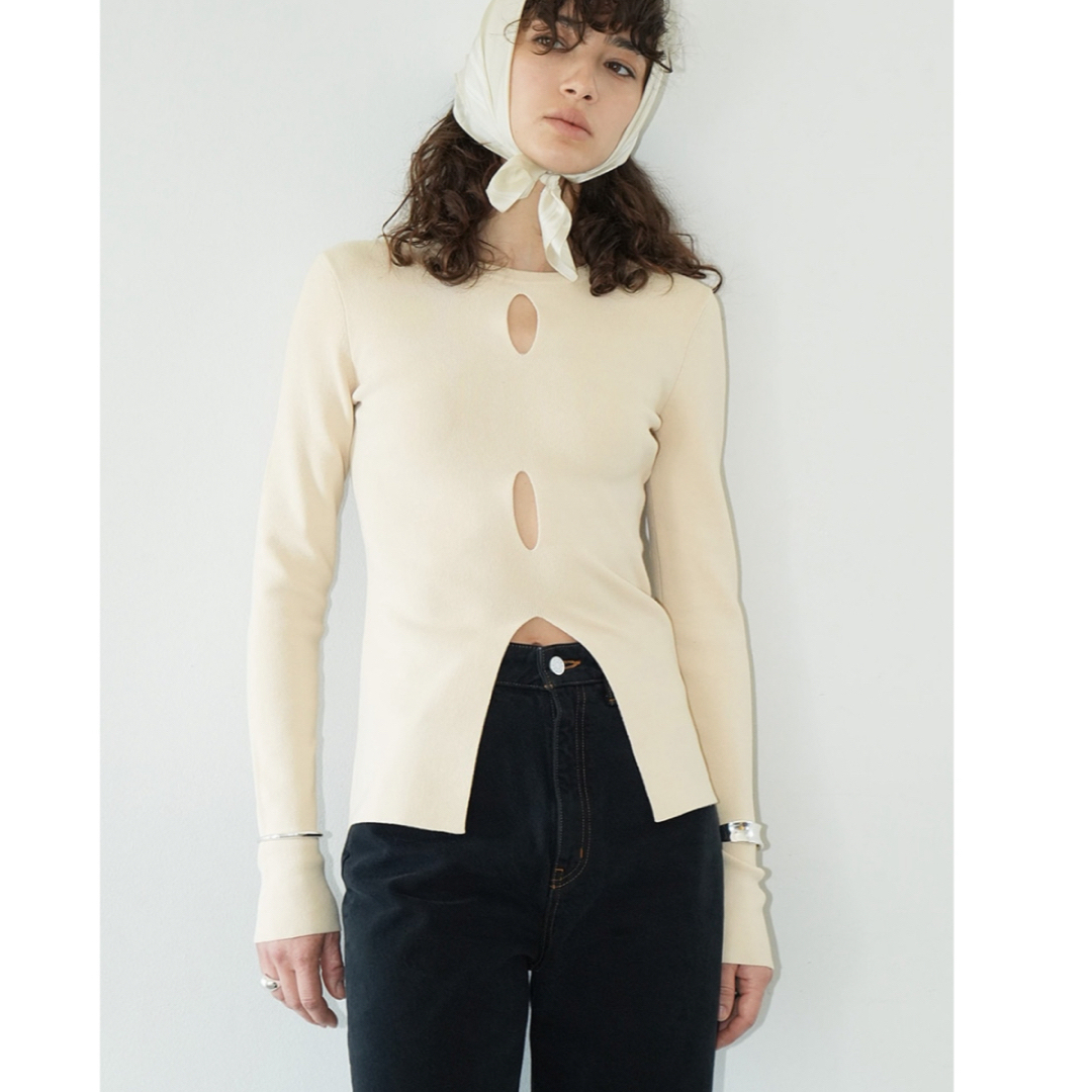 CLANE(クラネ)のW FACE HOLE KNIT TOPS レディースのトップス(ニット/セーター)の商品写真