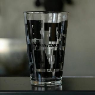 新品 未開封 LOG TARP GLASS Black ハーフ パイント グラス(食器)