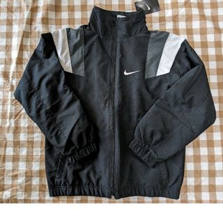 ナイキ(NIKE)のナイキ　アウター　ウインドブレーカー　ジャケット　NIKE(ジャケット/上着)