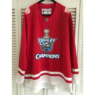 リーボック(Reebok)のNHL デトロイトレッドウイングス　2008スタンレーカップ優勝記念ジャージ(ウインタースポーツ)