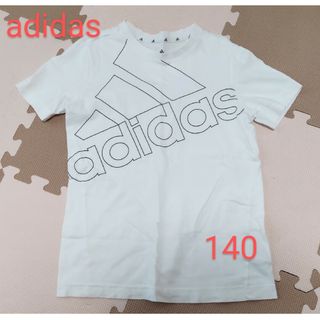 アディダス(adidas)のadidasTシャツ140(Tシャツ/カットソー)