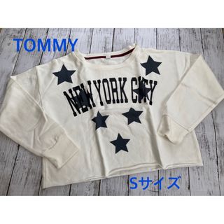 トミーヒルフィガー(TOMMY HILFIGER)のTOMMYカットソー★星柄カットソー 白カットソー(カットソー(長袖/七分))