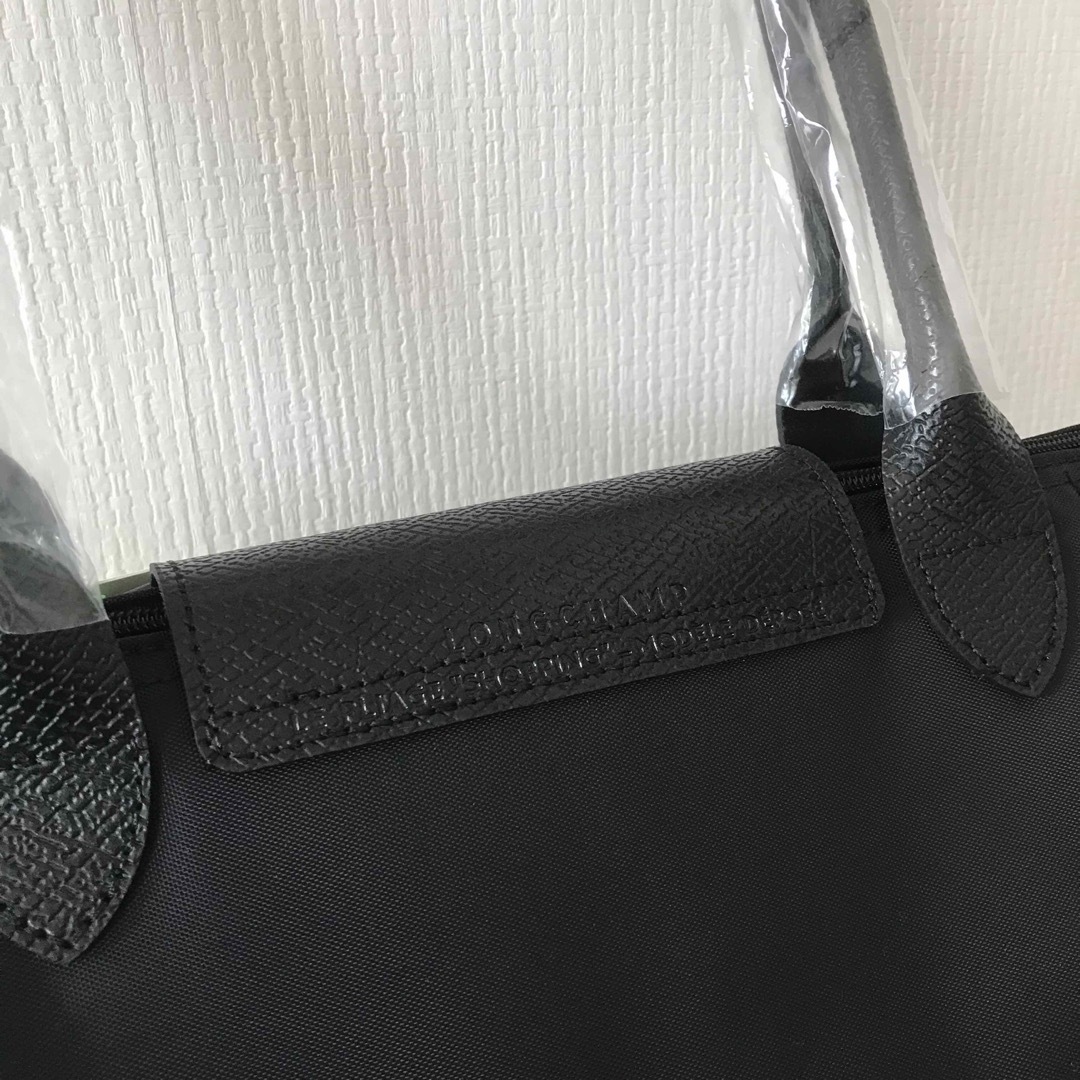 LONGCHAMP(ロンシャン)の新品　LONGCHAMP ロンシャン　トートバッグ　折り畳み　ブラック　M レディースのバッグ(トートバッグ)の商品写真