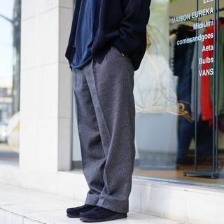 オーラリー(AURALEE)のAURALEE CASHMERE TWEED TWO-TUCK SLACKS(スラックス)