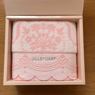 ジルスチュアート(JILLSTUART)の【新品未使用】ジルスチュアート　JILLSTUART バスタオル(タオル/バス用品)