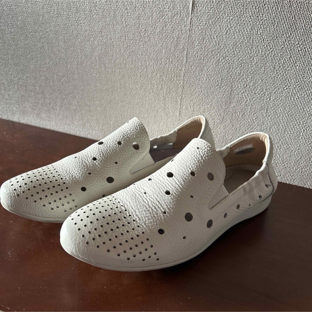 SPORTSNINE 靴　シューズ　本革　オフホワイト レディースの靴/シューズ(その他)の商品写真