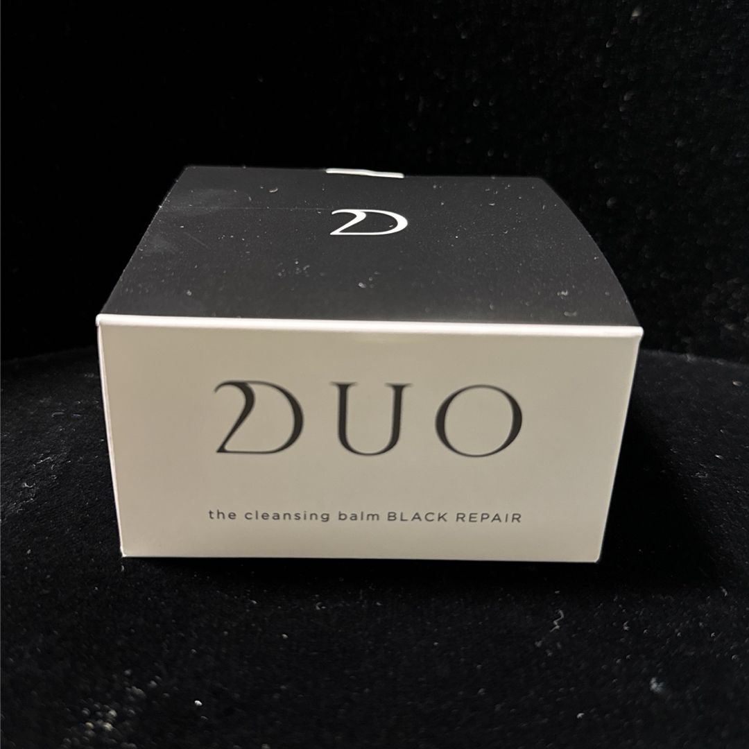 DUO クレンジングバーム ブラックリペア 90g コスメ/美容のスキンケア/基礎化粧品(クレンジング/メイク落とし)の商品写真