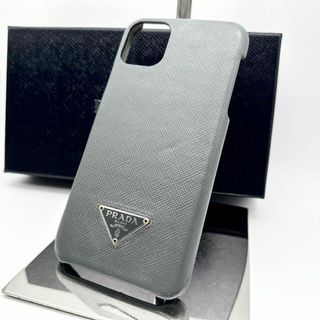 プラダ(PRADA)の【鑑定済】プラダ iPhone11ProMAXケース グレー 三角ロゴ(iPhoneケース)