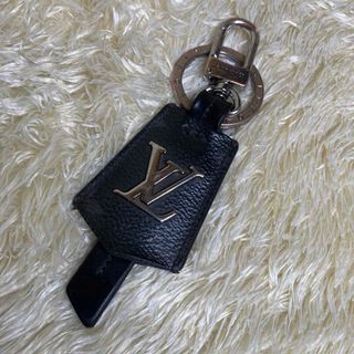 LOUIS VUITTON - 人気　LOUIS VUITTON キーホルダー キーリング　M63620