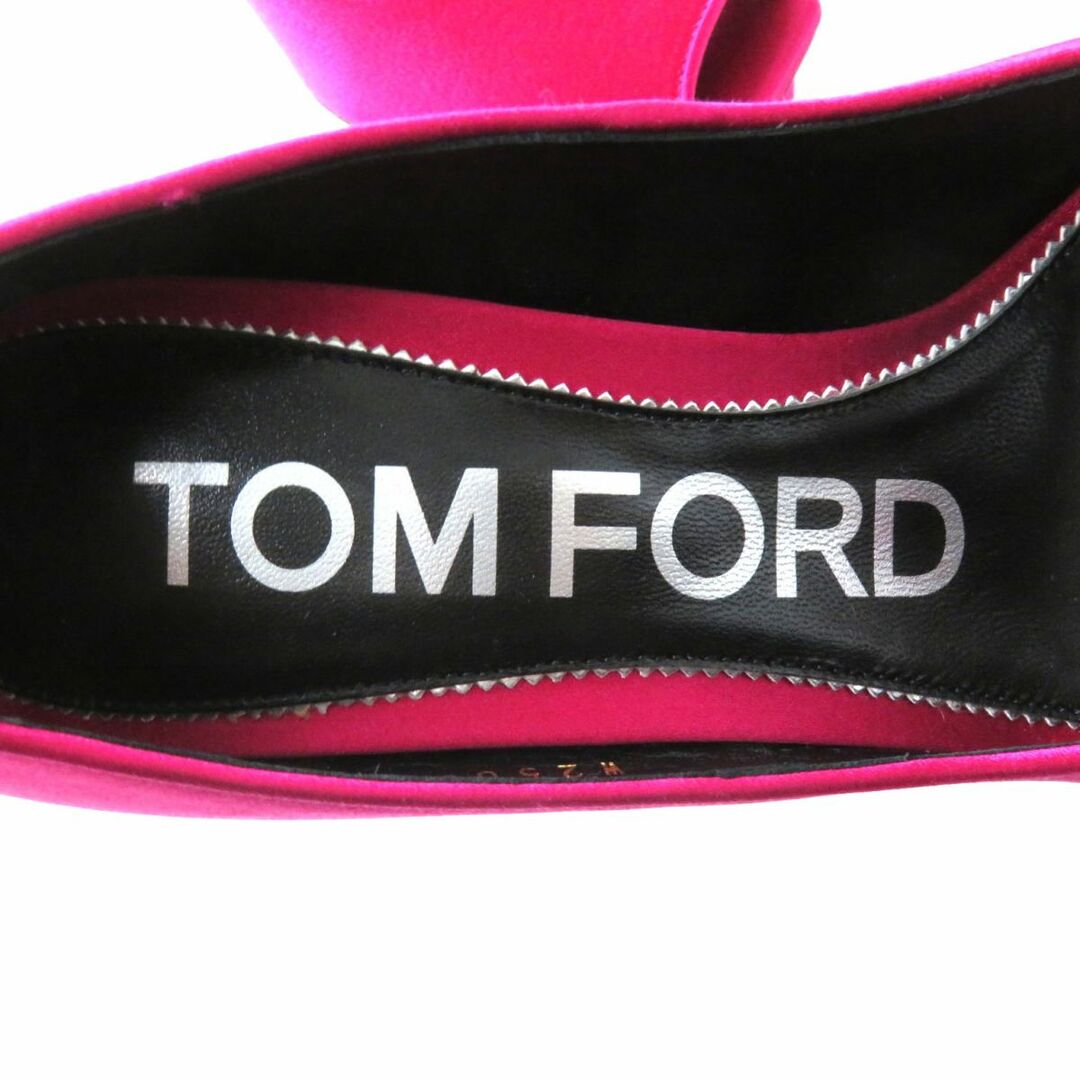 TOM FORD(トムフォード)の未使用品★TOM FORD トムフォード オープントゥ アンクルストラップ サテンパンプス ショッキングピンク 37 箱・保管袋付き イタリア製 レディースの靴/シューズ(ハイヒール/パンプス)の商品写真