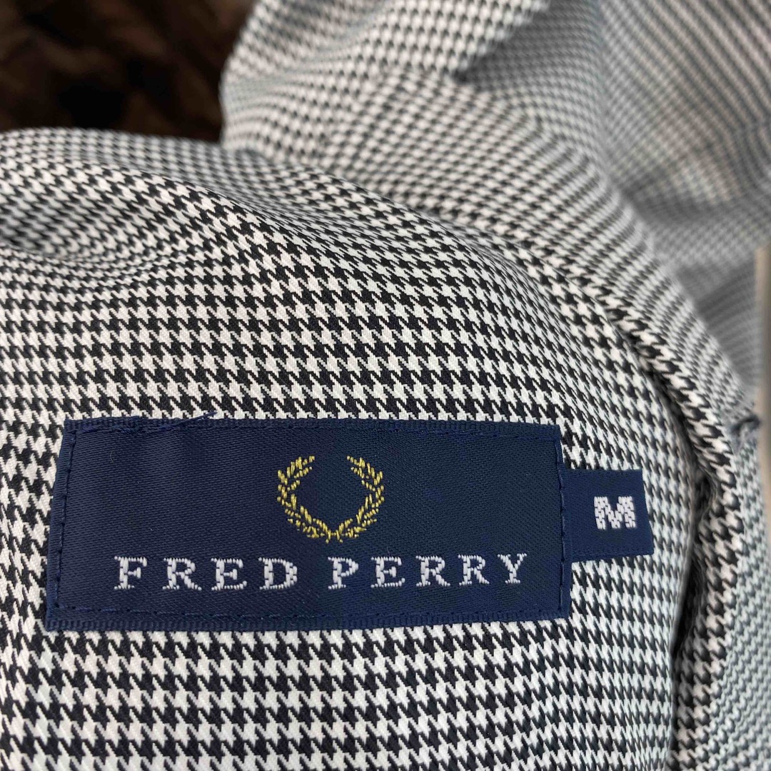 FRED PERRY(フレッドペリー)のFRED PERRY フレッドペリー メンズ ブルゾン キルティングブルゾン リバーシブル ブラウン×グレンチェック メンズのジャケット/アウター(ブルゾン)の商品写真