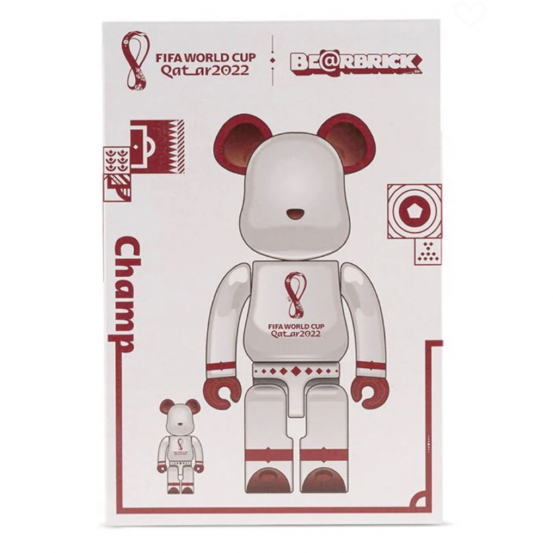 MEDICOM TOY(メディコムトイ)のBE@RBRICK x FIFA World Cup GOLD & WHITE エンタメ/ホビーのフィギュア(その他)の商品写真