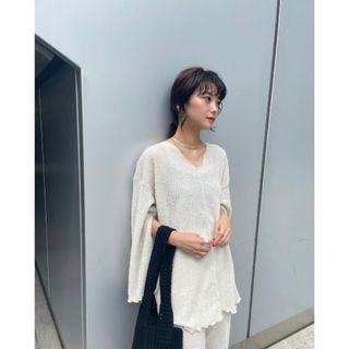 ブラックバイマウジー(BLACK by moussy)のblkby シャーリングカットトップス(シャツ/ブラウス(長袖/七分))