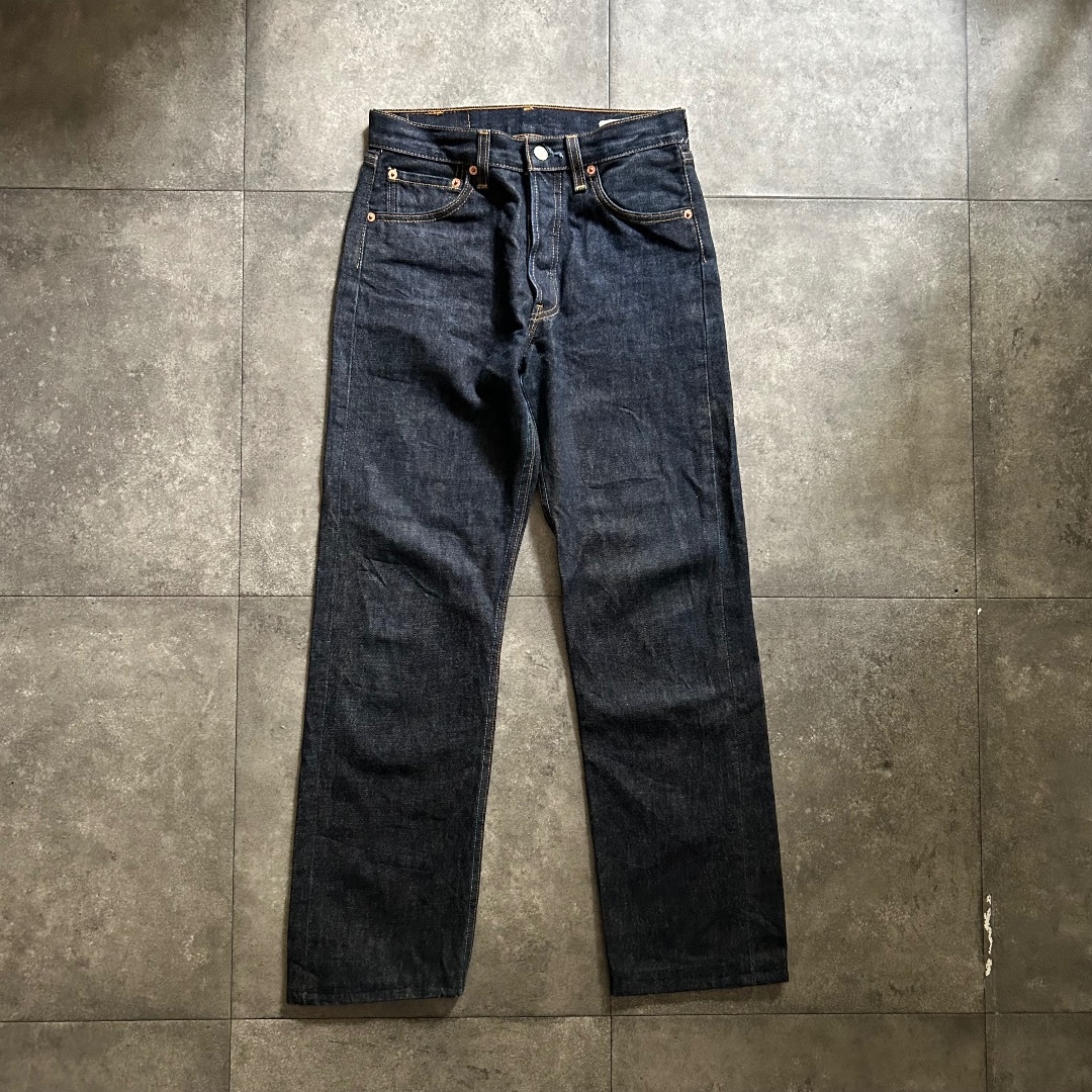 Levi's(リーバイス)の90s リーバイス501xx USA製 29×36 真っ紺/濃紺/リジッド メンズのパンツ(デニム/ジーンズ)の商品写真