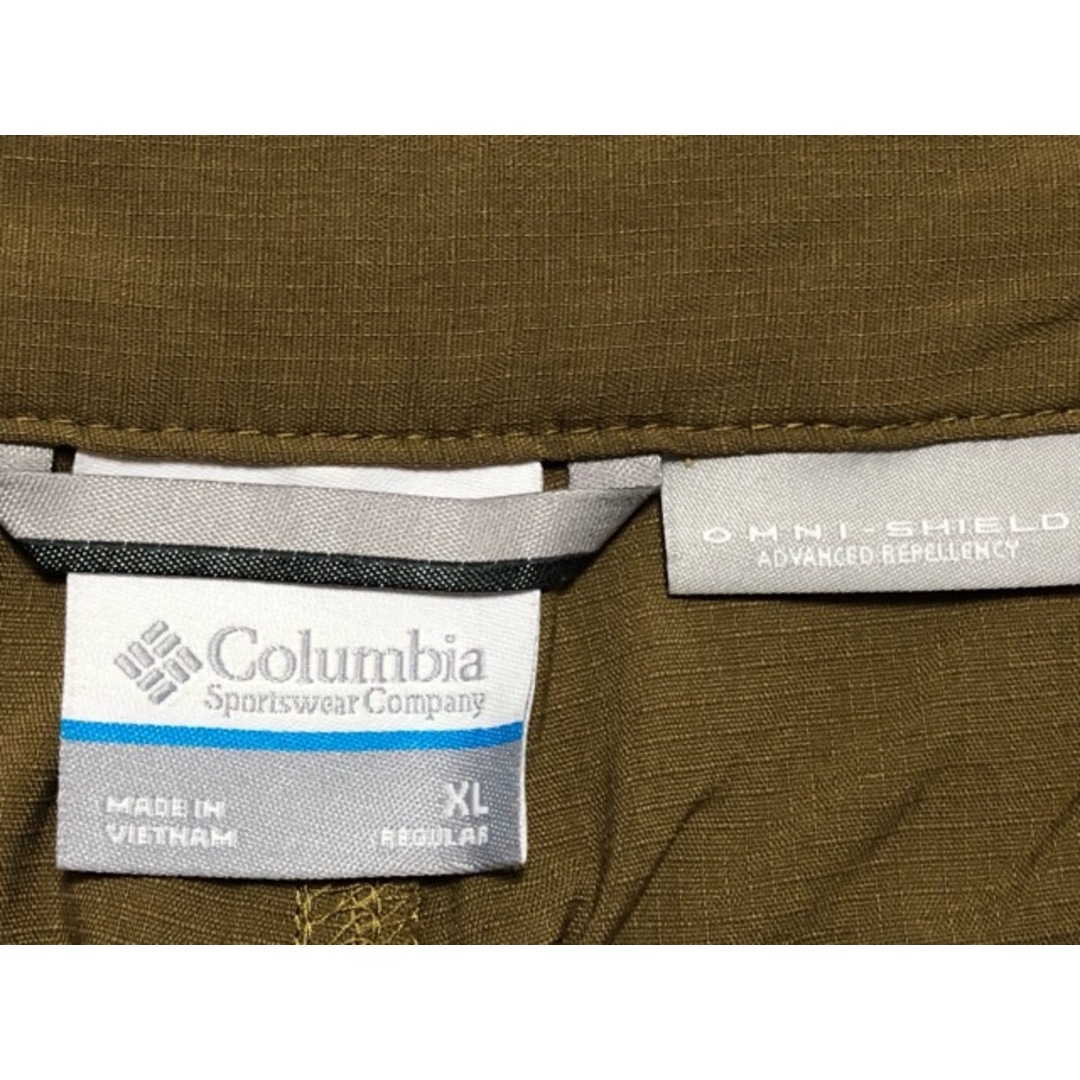 Columbia(コロンビア)のColumbia（コロンビア）OMNI-SHIELD　カーゴショーツ　ハーフパンツ【E2823-007】 メンズのパンツ(ショートパンツ)の商品写真